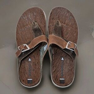 MERRELL Women’s Leather Around Town Thong Buckle Sandals Vertiver Size 8